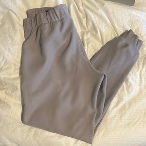 Lululemon light purple jogger